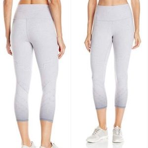 ALO YOGA high waist airbrush Capri Size Large